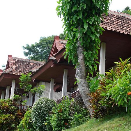 Puri Bunga Beach Cottages Senggigi Luaran gambar