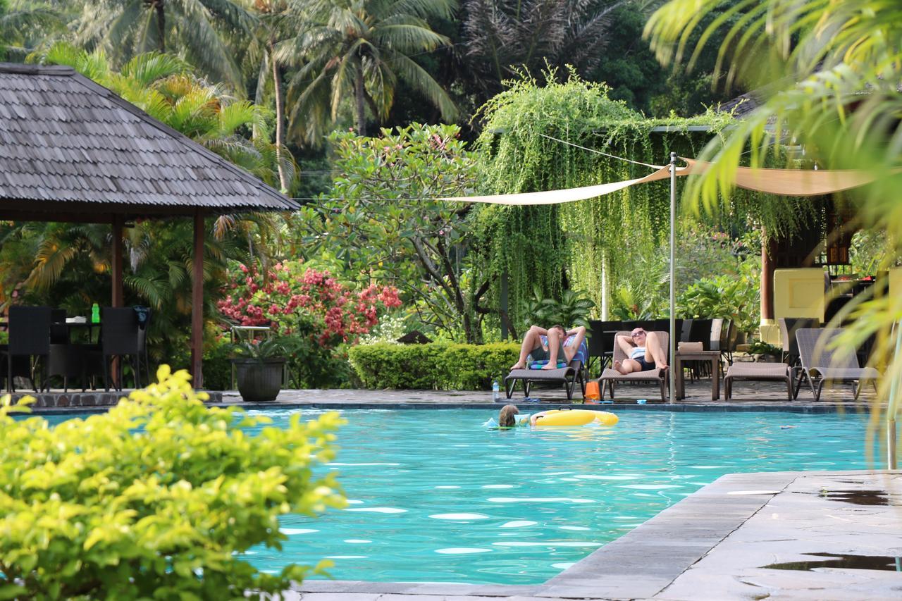 Puri Bunga Beach Cottages Senggigi Luaran gambar