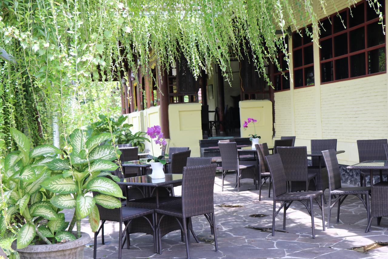 Puri Bunga Beach Cottages Senggigi Luaran gambar