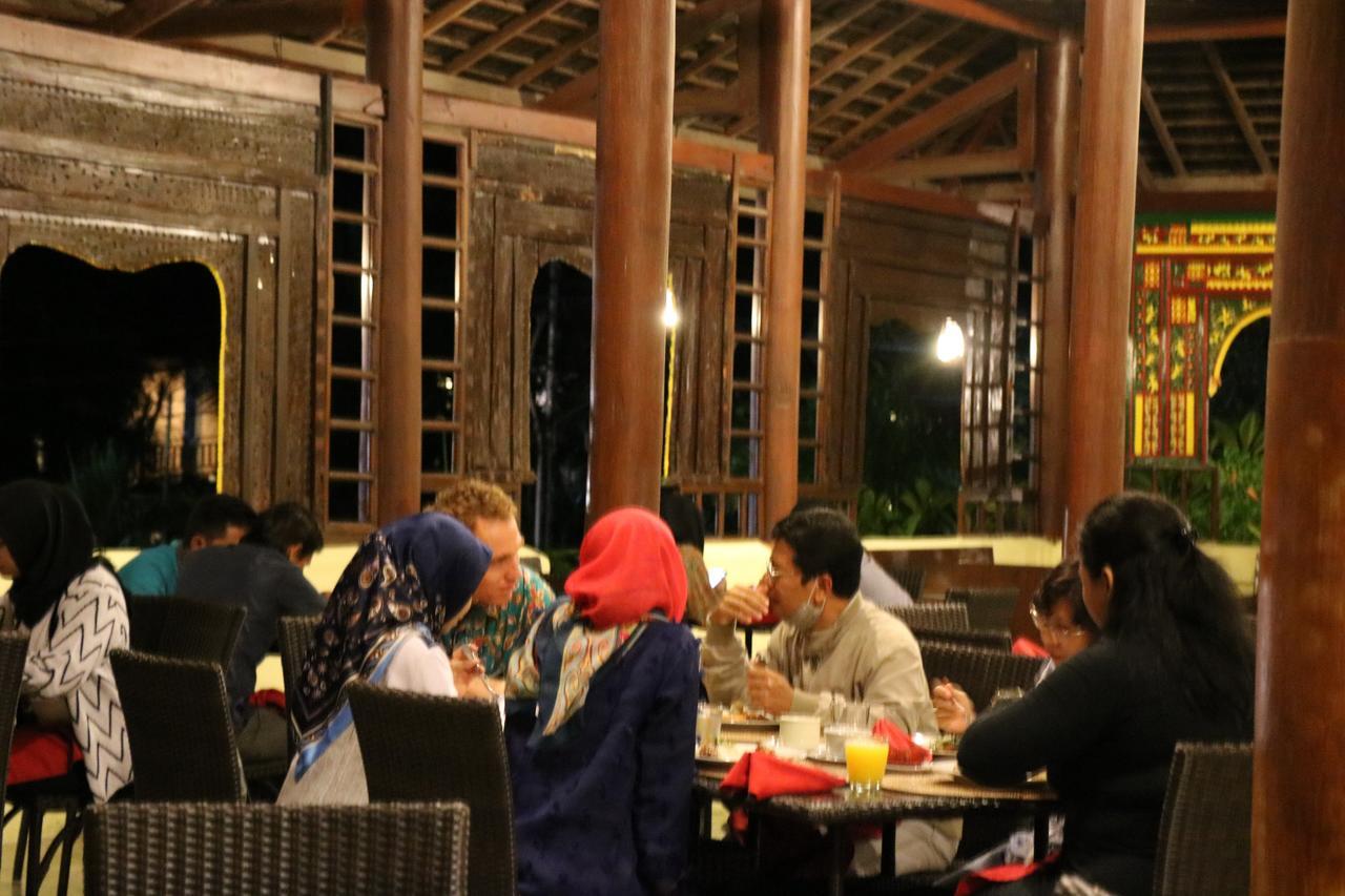 Puri Bunga Beach Cottages Senggigi Luaran gambar