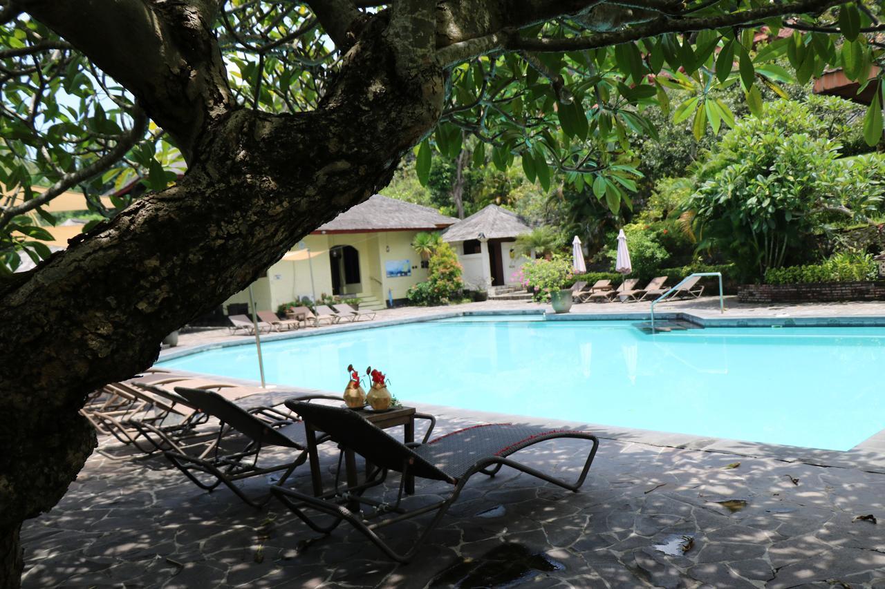 Puri Bunga Beach Cottages Senggigi Luaran gambar